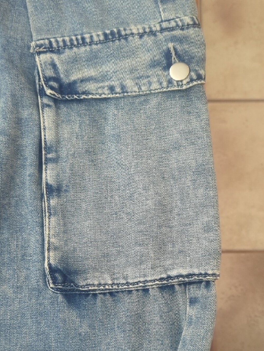 Blue Velvet Light Blue Denim Elastic-Waist Wide Legged Jeans - Picture 4 of 6